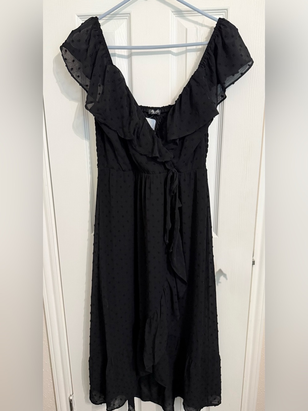 Lily Rose Black Ruffled V-Neck faux wrap Midi Dress new Large